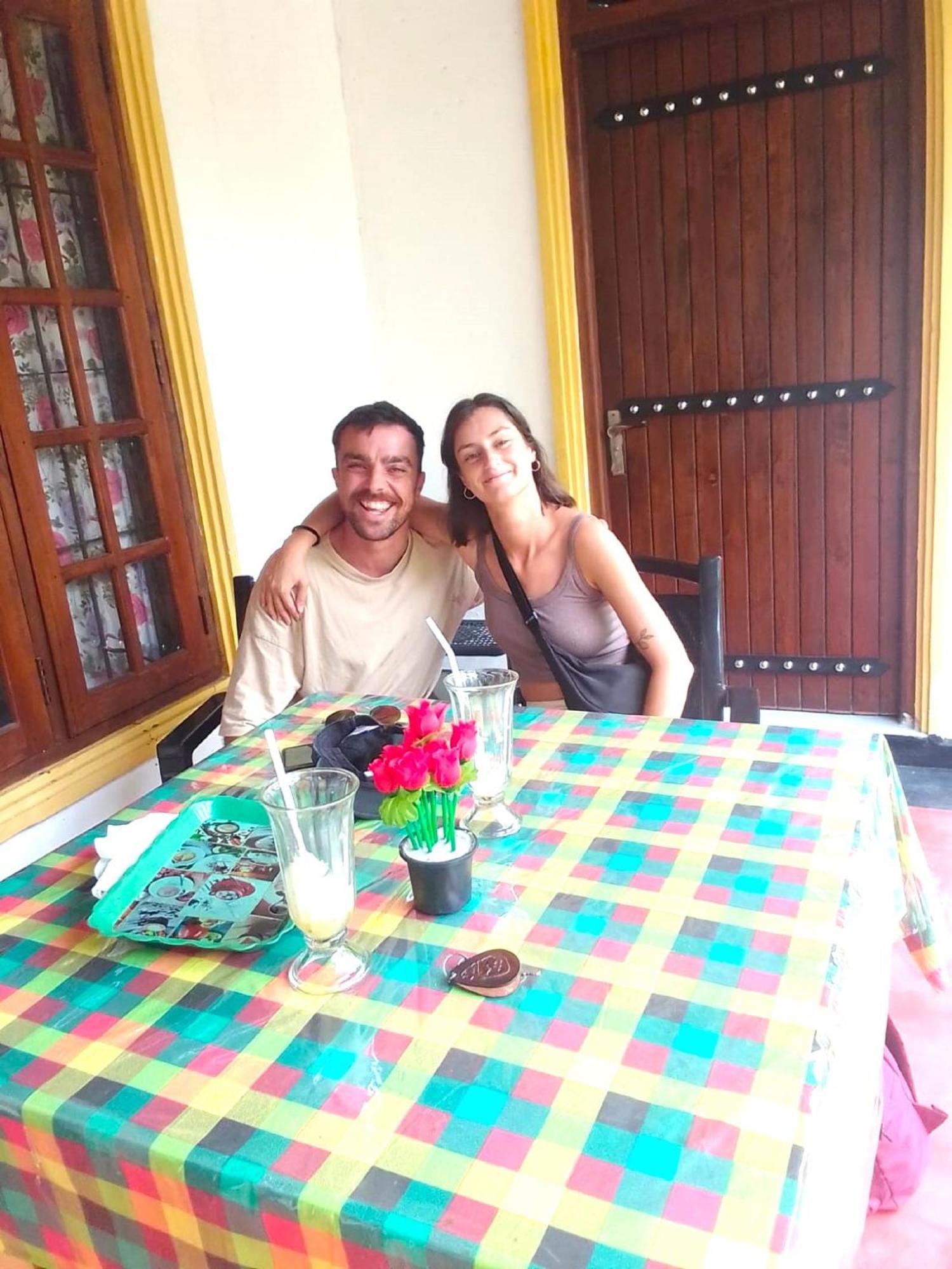 Sanu Home Stay Sigiriya Esterno foto